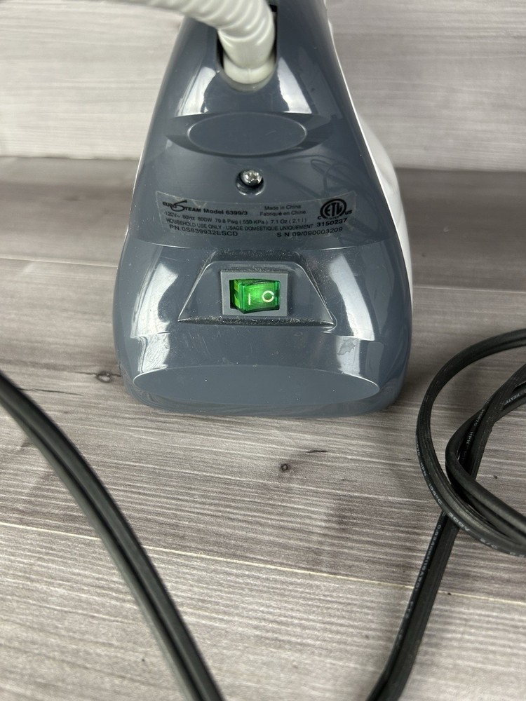 EuroSteam Evolution Iron Model 6399/3 White Gray Very Clean