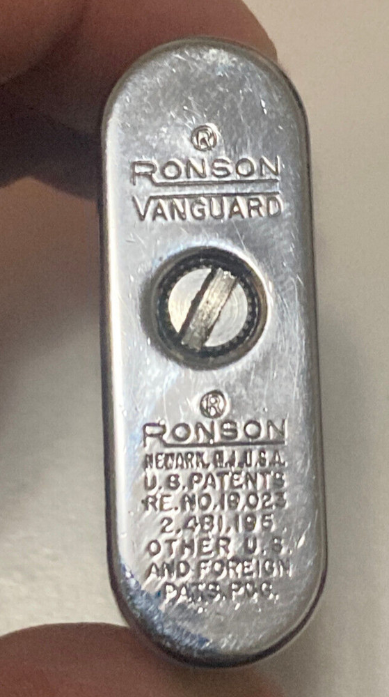 Vintage Art Deco Ronson Vanguard Lighter