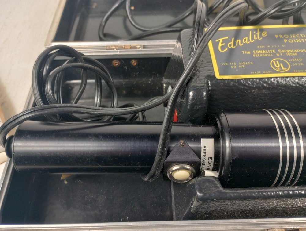 EDNALITE 120A Vintage Projection Pointer W/ Original Case