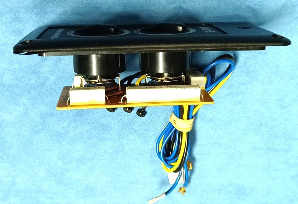 Cerwin Vega E-710 Crossover Front Panel Controls Pads Tested and Working