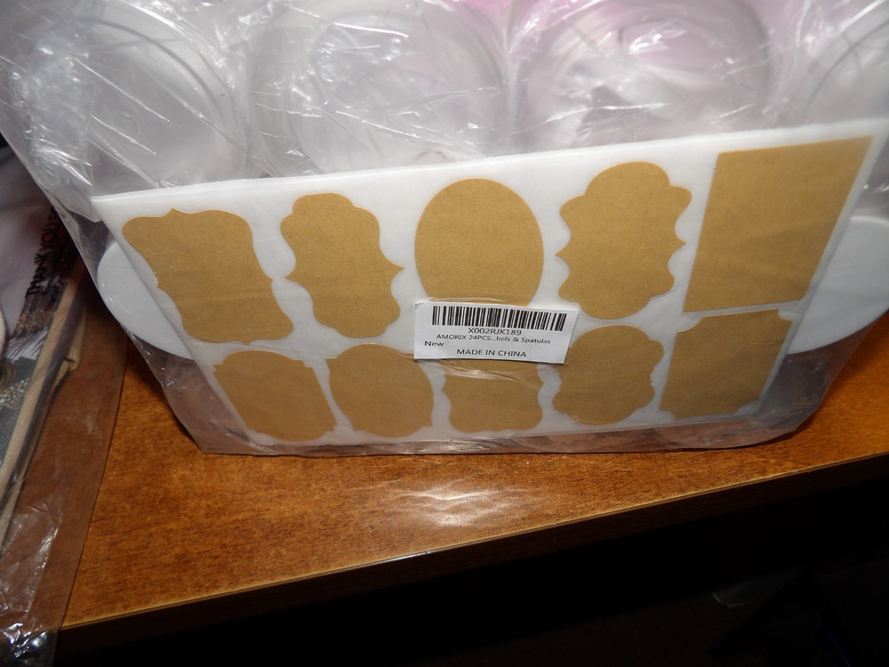 12 Pack 6 oz Plastic Cosmetic Containers with White Lids - Bels & Spatulas