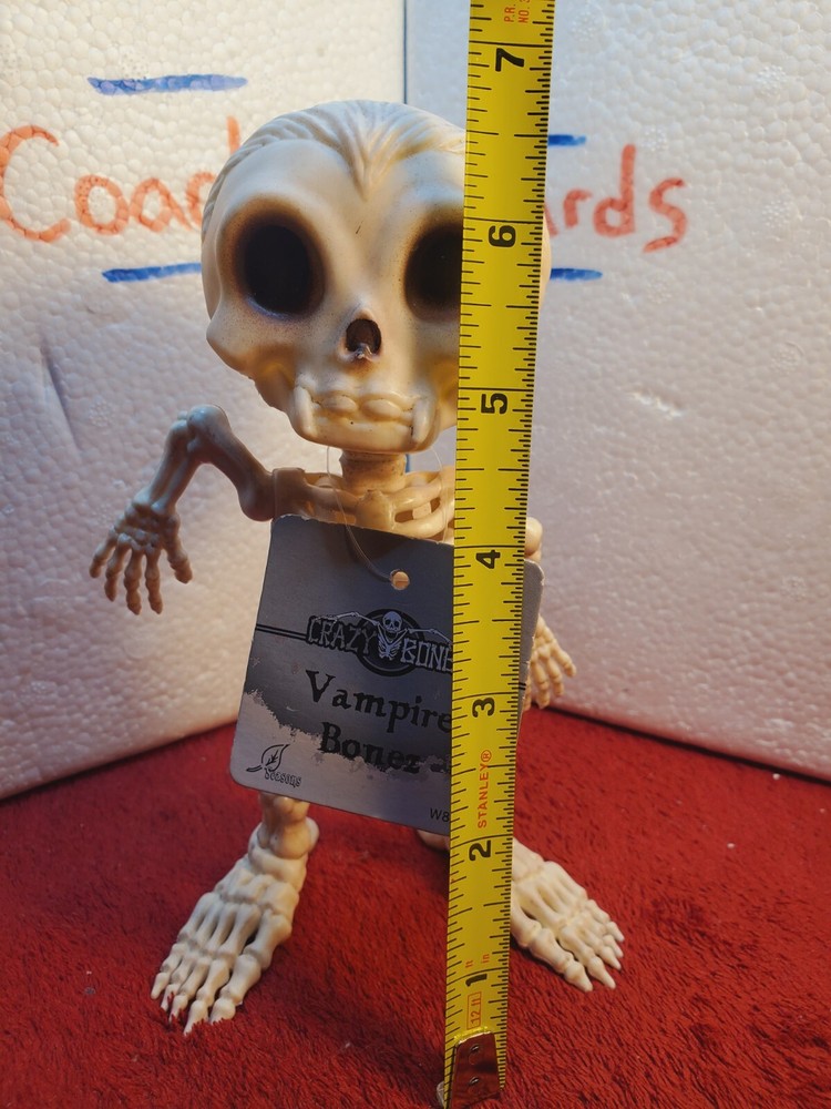 CRAZY BONEZ Vampire Bonez 7 Inch Plastic Skeleton With Movable Arms NWT (11)