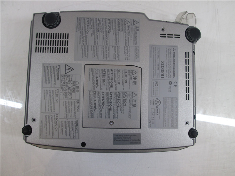 Mitsubishi XD300U Projector Bright Clear Visuals Business Presentation