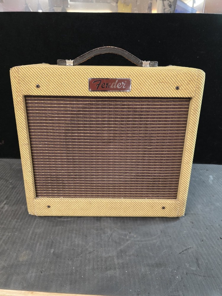 FENDER Bronco Tweed PR-258