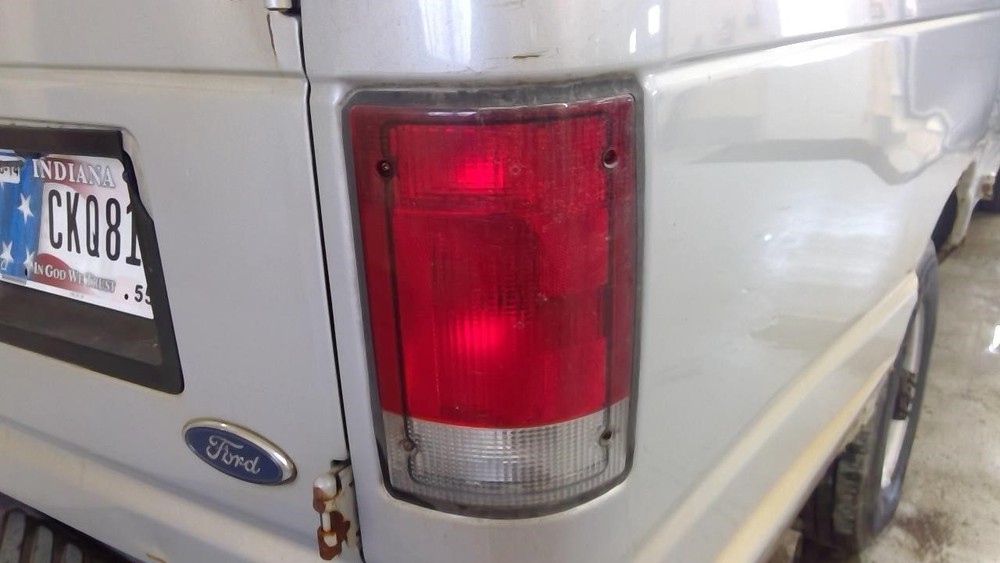 Used Exhaust System Kit fits: 2006 Ford E350 VAN Grade A