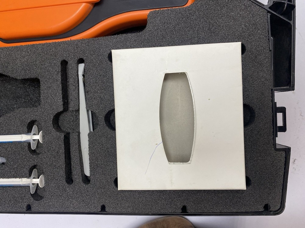 Elcometer E130-SSP /SPC Salt Contamination Meter Version 2.00 With Case