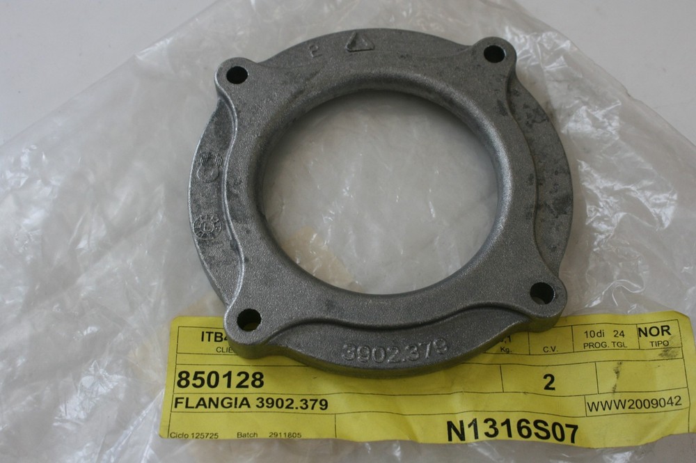 Gearbox Flange Piaggio Quargo