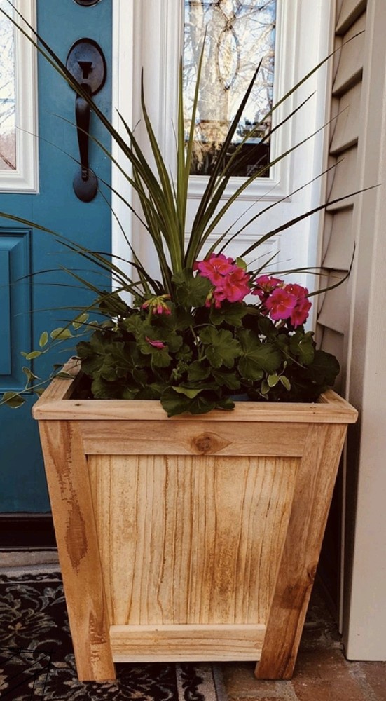 Cedar Planter