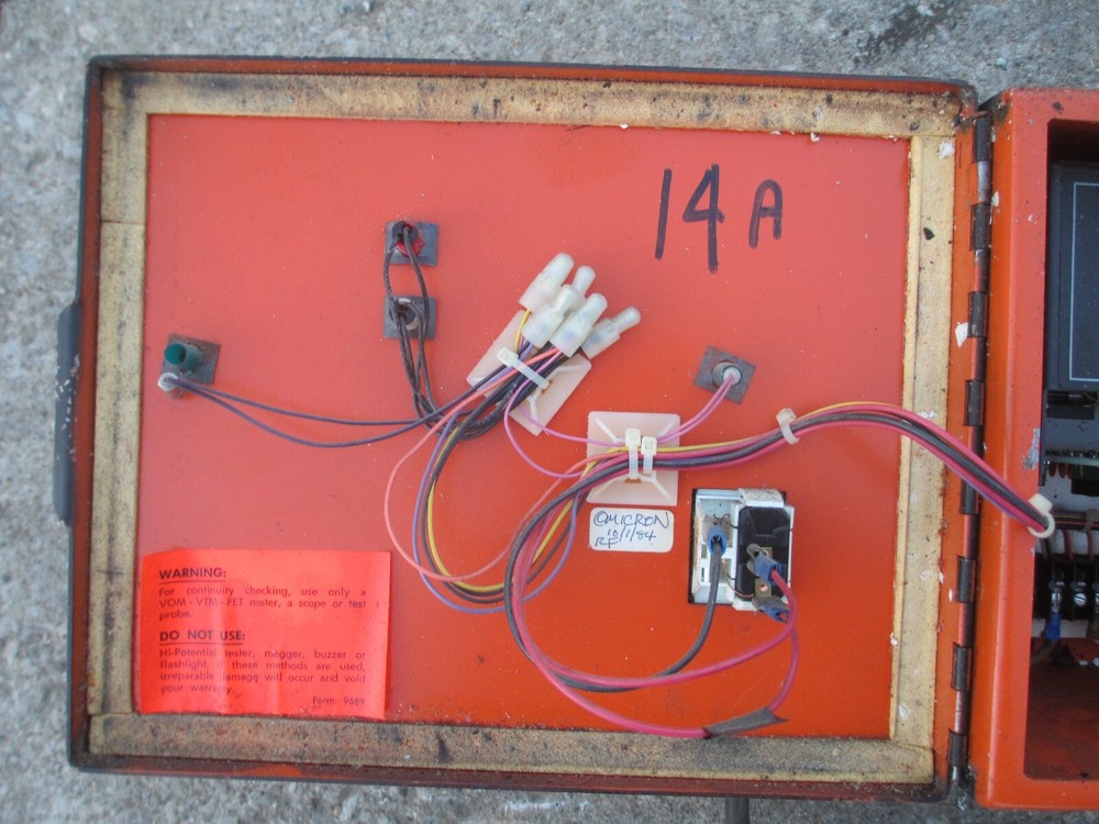 Whitlock Hopper Loader 9965 Power Up but Untested.