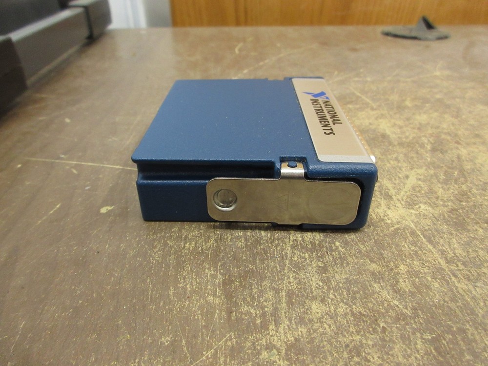 National Instruments 9476 Sourcing Digital Input Module 199018B-02L 32-Ch 24V