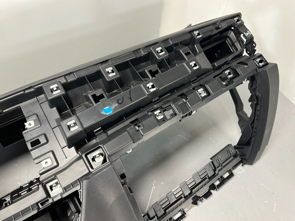 2021-2024 VOLKSWAGEN TAOS DASHBOARD DASH BOARD FRONT PANEL OEM