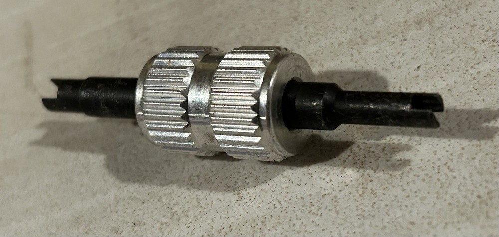 NOS. Snap On Tools ACT1290A Universal Core Remover Installer Schrader