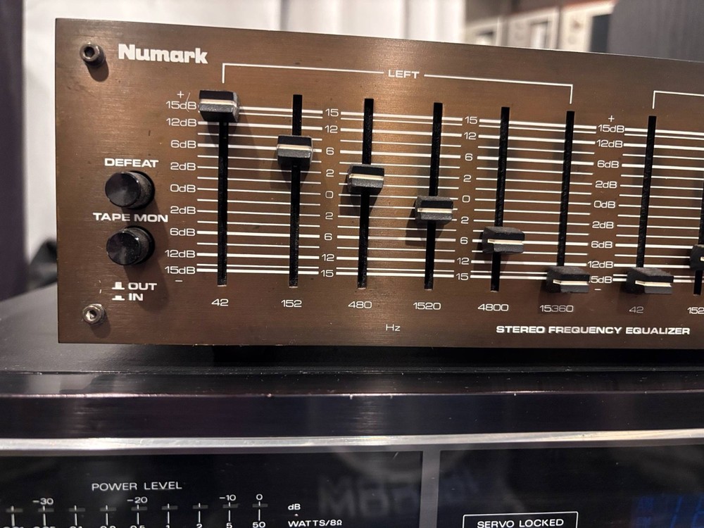 Vintage Numark EQ-2150 6-Band Stereo Frequency Equalizer