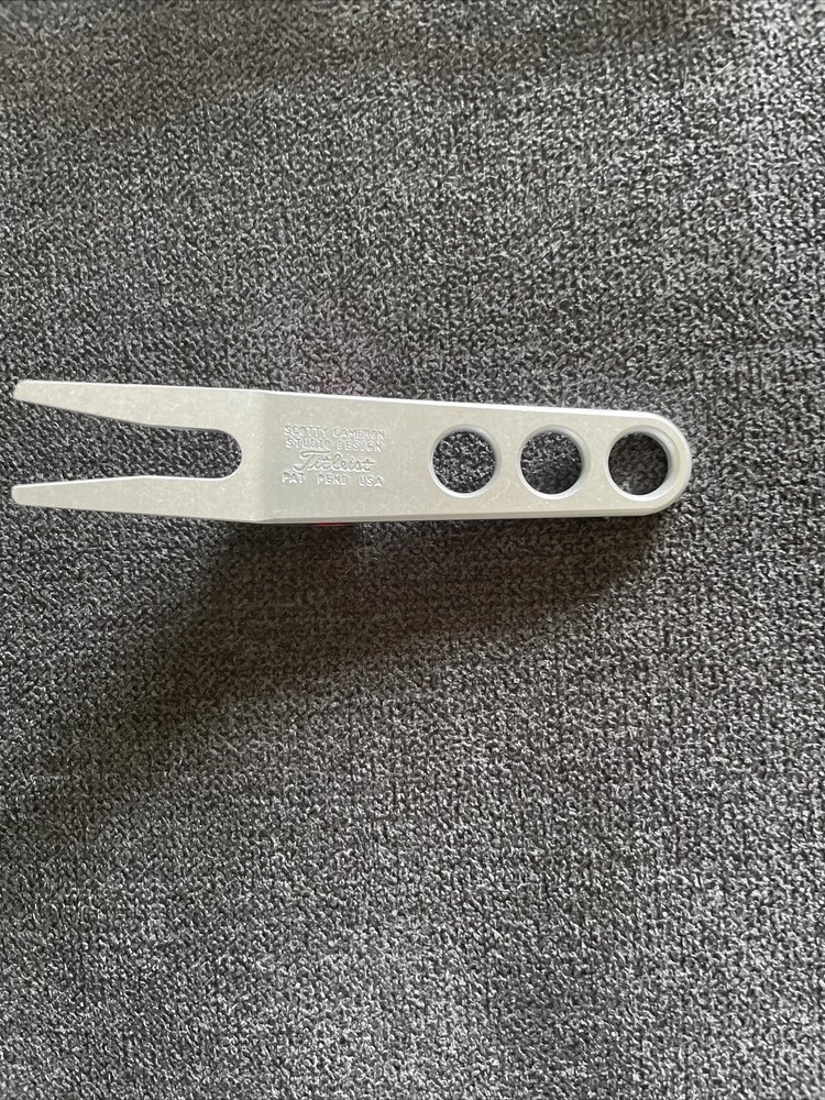 Scotty Cameron Pivot Tool Red Dot Divot Tool Tin New - Silver