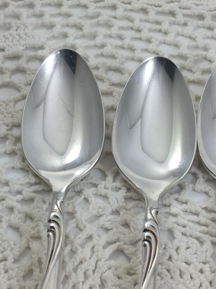 Oneida Silver Skyward Silverplate 3-pc Teaspoons & 1 Salad Fork Flatware