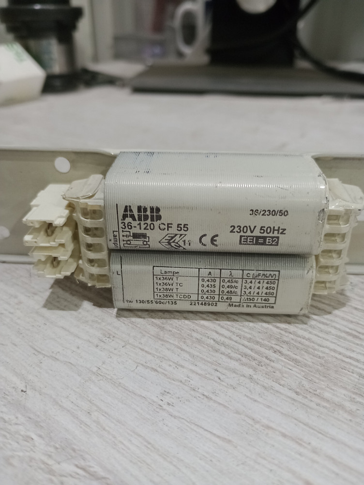 ABB 36-120 CF 55 - Digital Ballast
