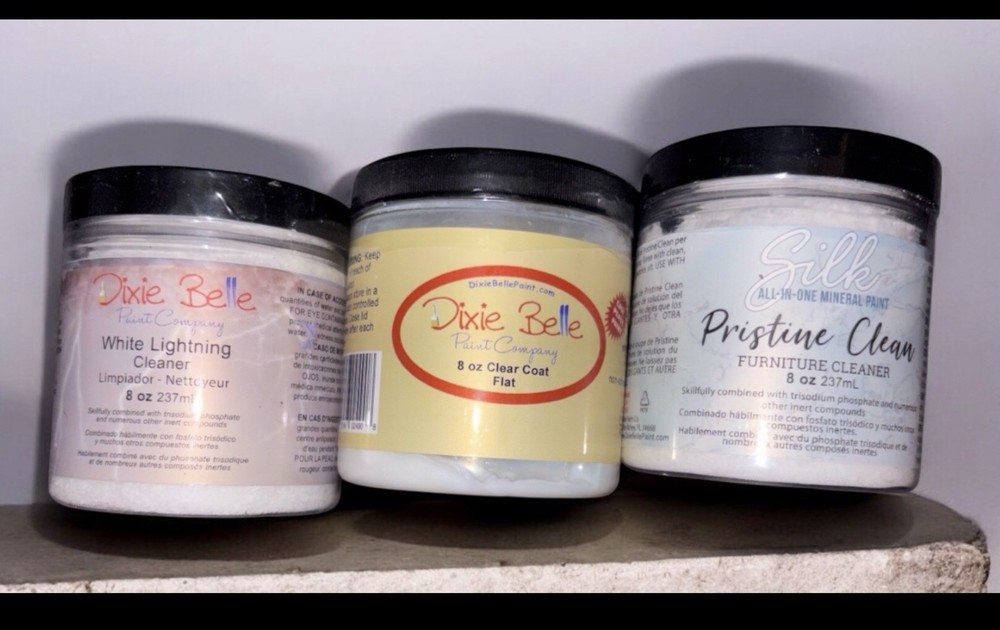 Dixie Belle Chalk Paint Clear Coat Flat Pristine Clean & White Lightning Cleaner