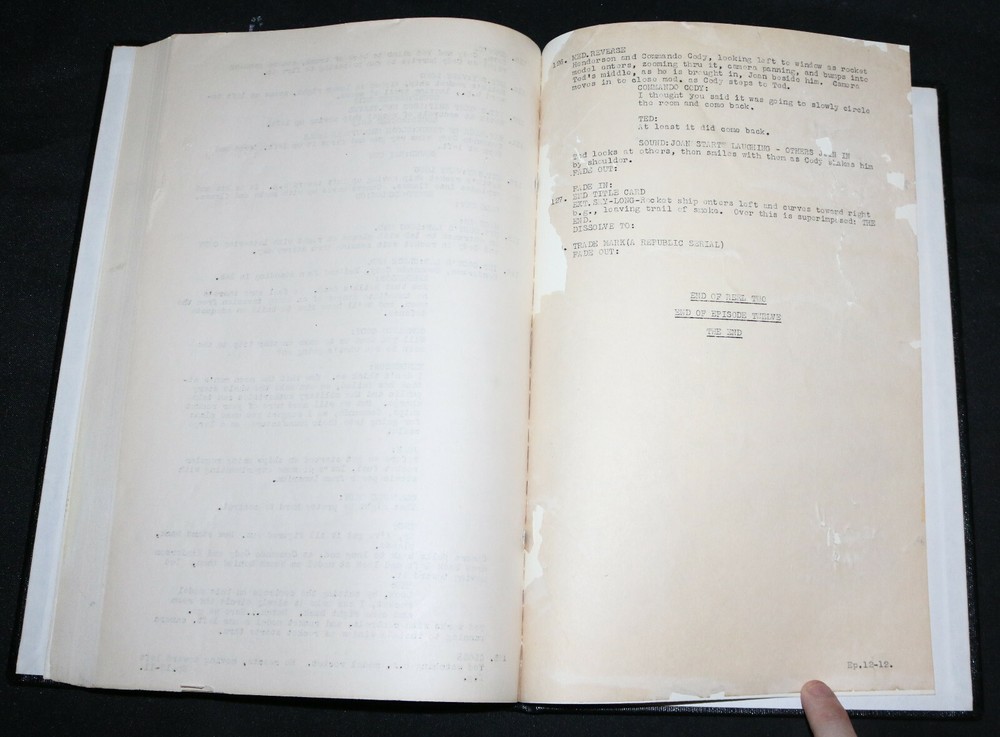 Radar Men from the Moon Original Bound Script Entire 12 Chapter Serial (EX) 1952