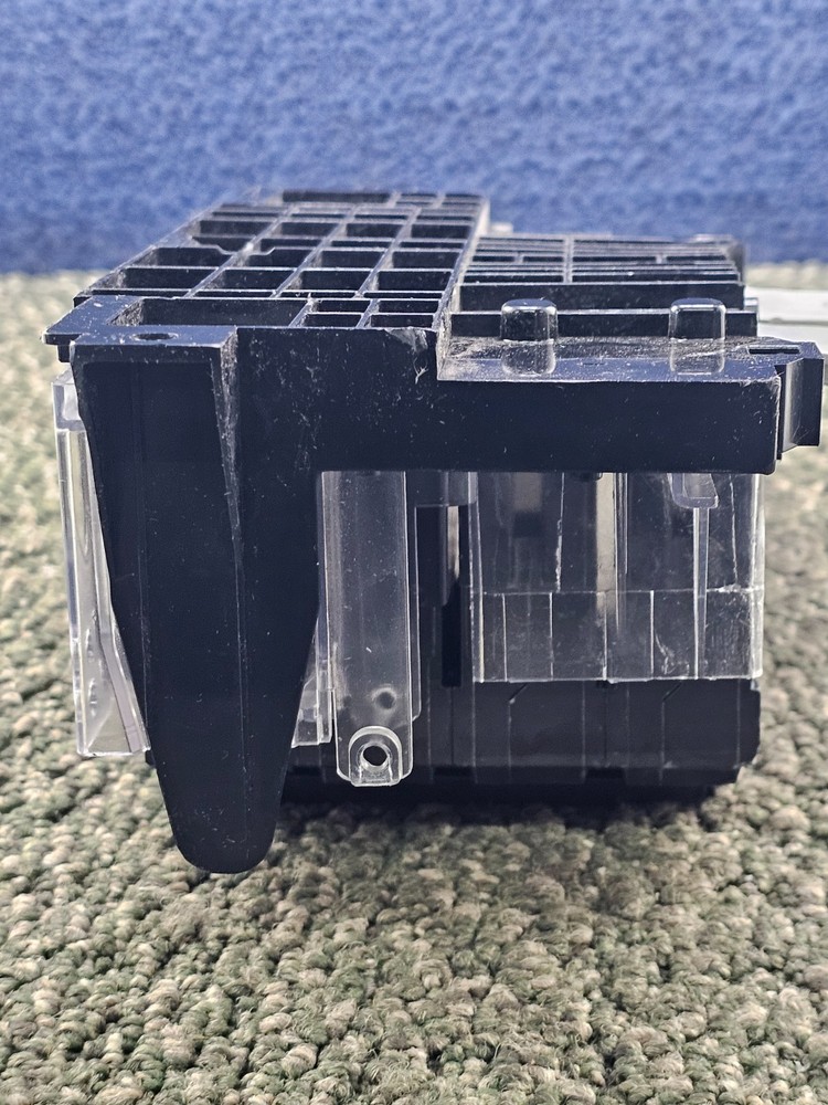 ABB 2100318952P THQMV200P 200A Mounting Bracket 120/240V TYPE THQMV