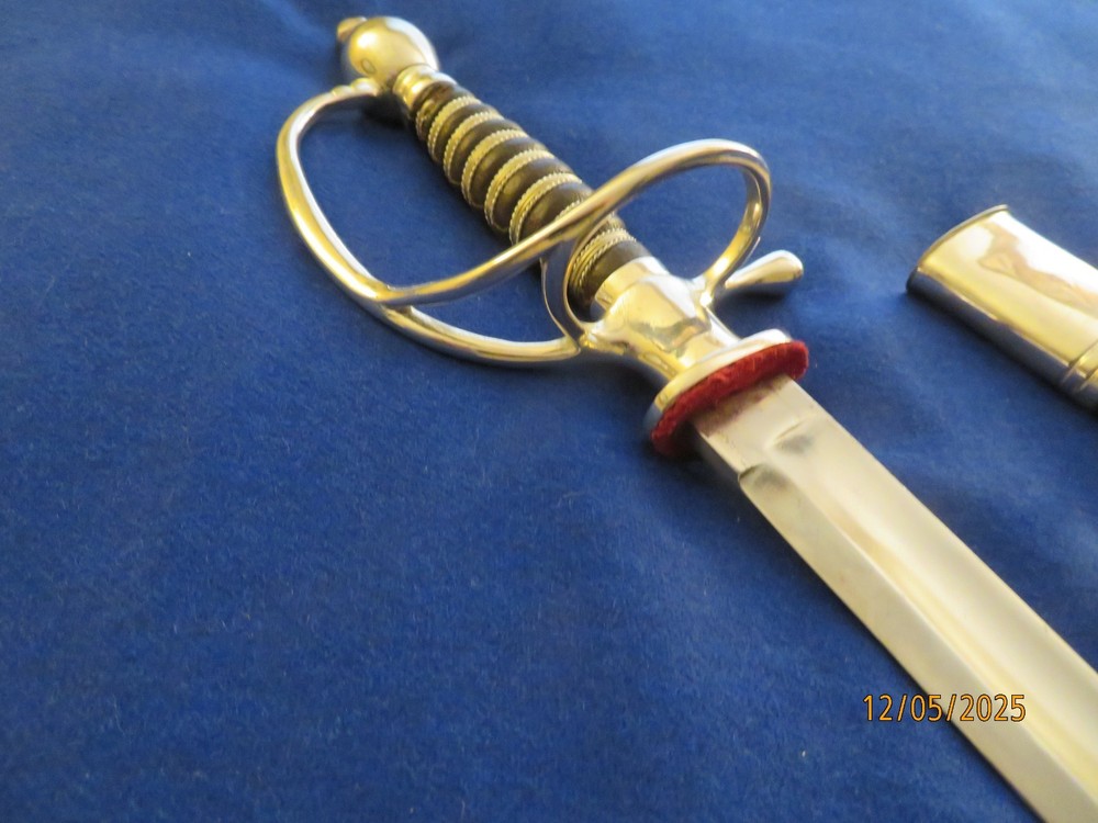 Side Ring Gentleman's Sword