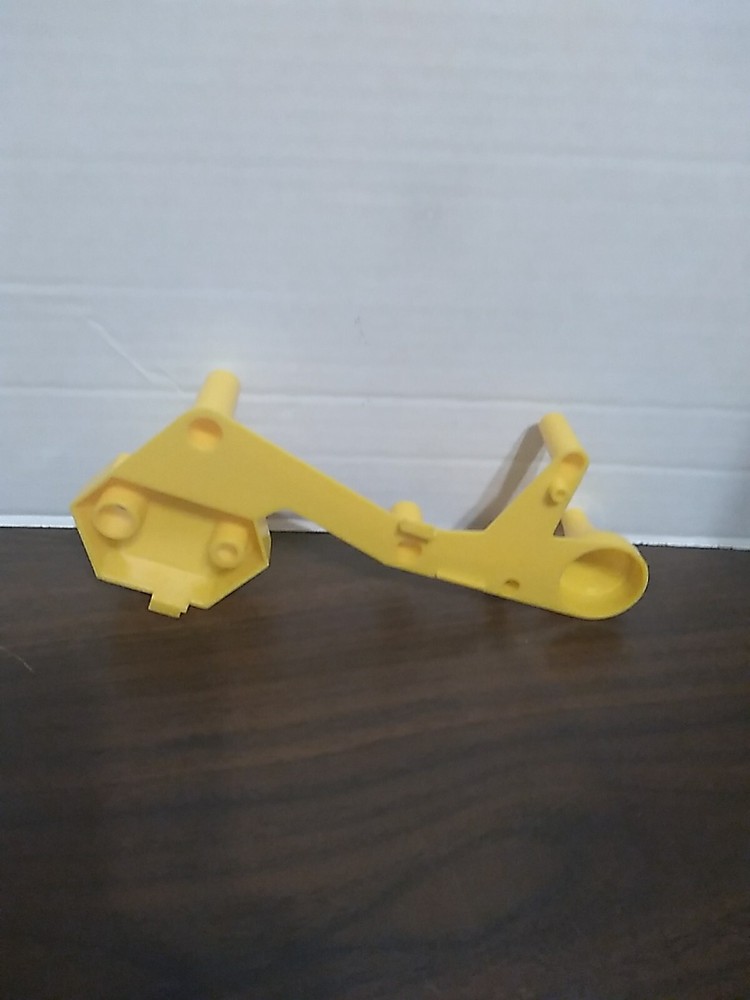 Mouse Trap Game Replacement Piece Part Yellow Base A 1986
