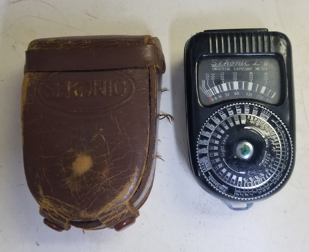Sekonic Exposure Universal Meter L-II 2 w/ Case