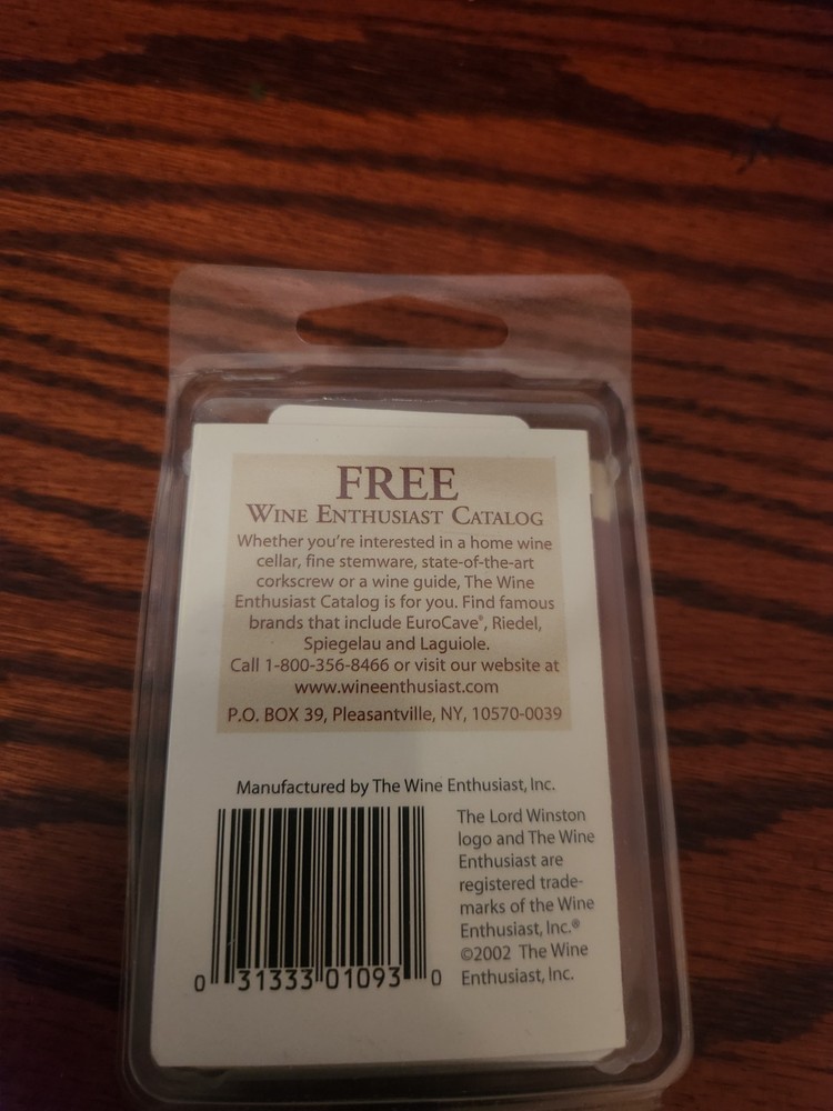 Wine Enthusiast Ultimate Bottle Tags