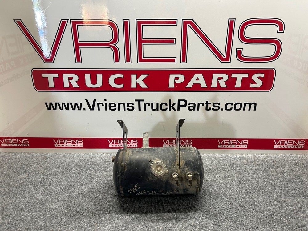 PETERBILT 23-16252 TANK-SURGE