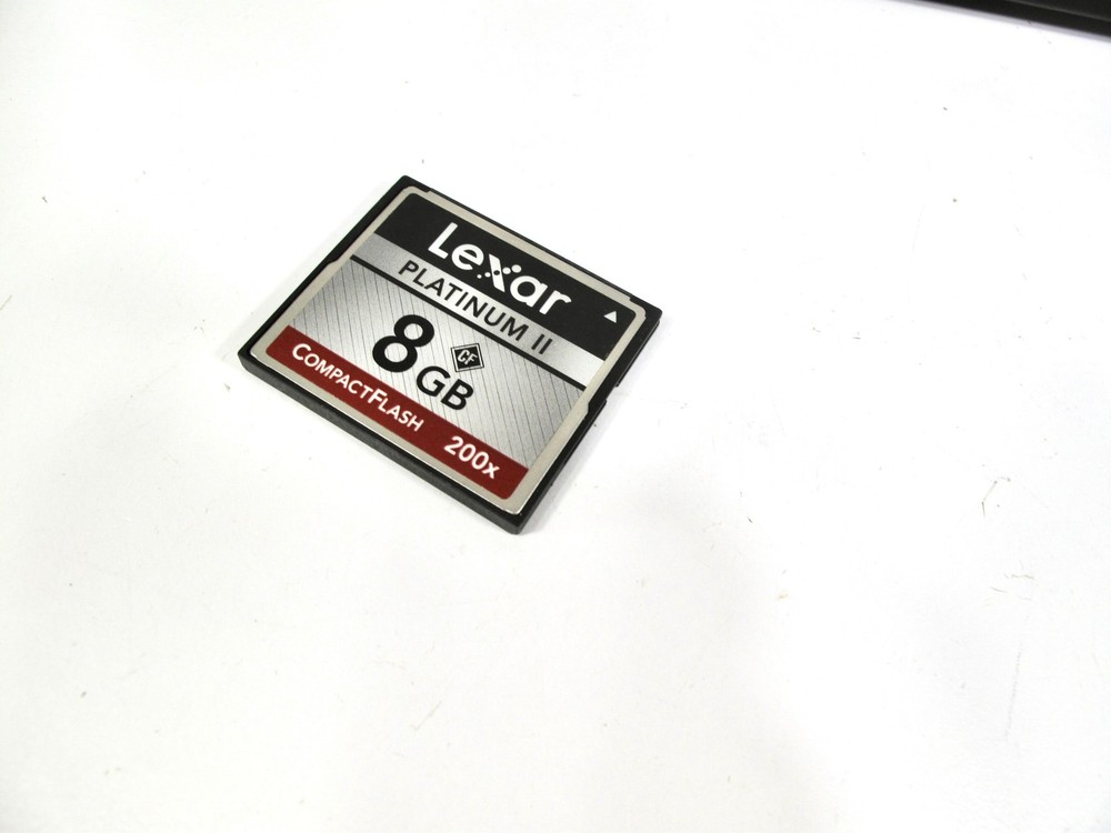 Akai MPC1000 Sampler and Sequencer with 128MB RAM