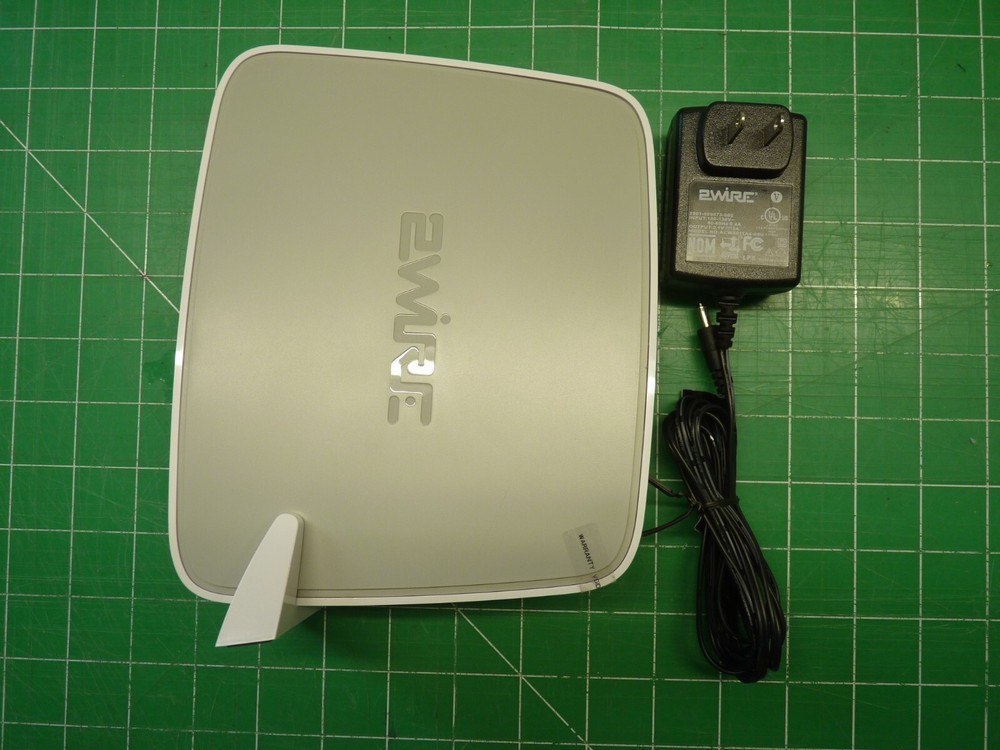 2WIRE Gateway i38HG High Speed Internet DSL Wireless Modem Router WiFi + Adaptor