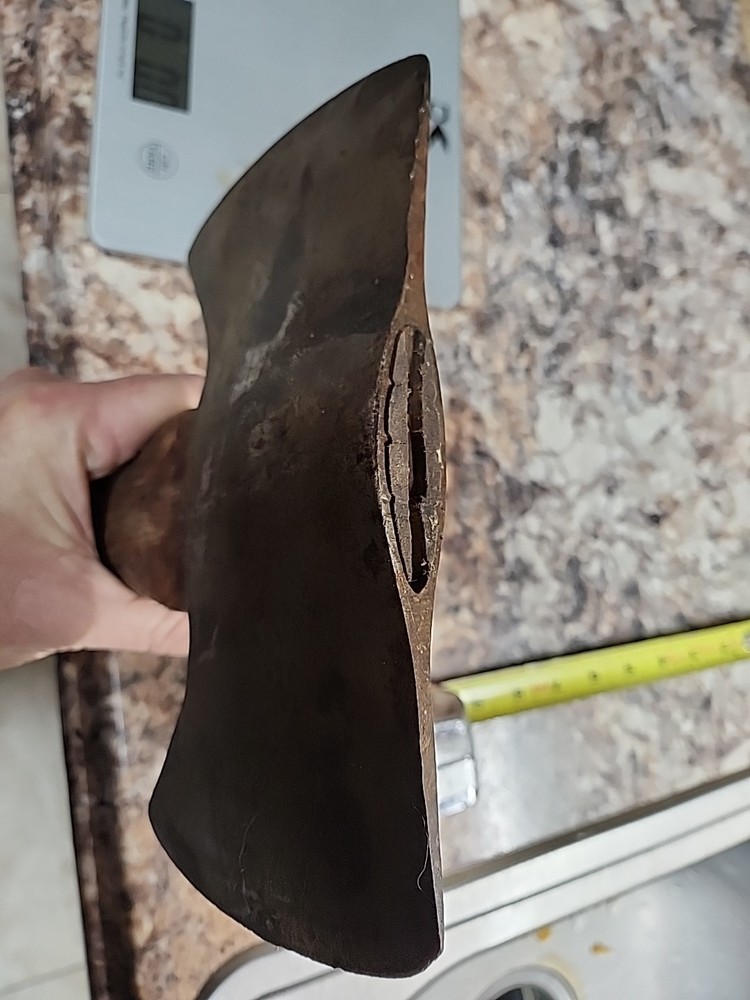 Unmarked True Temper Double Bit Small 8.5 Cruiser Axe Head 2 1/2 lbs 28" Handle