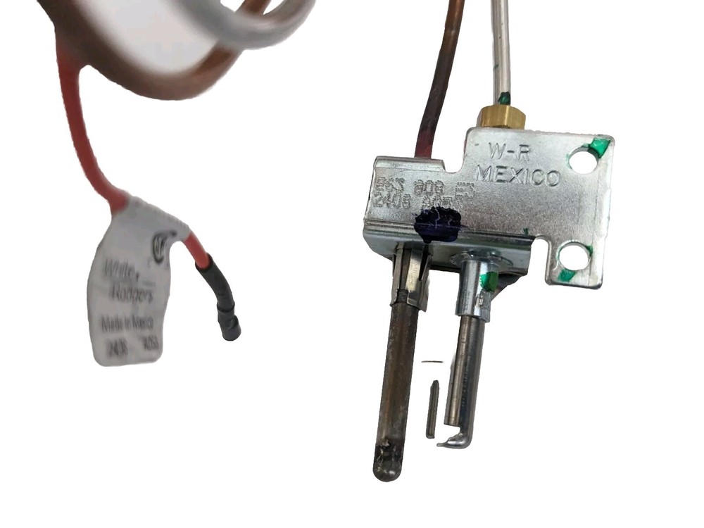 NEW (1) 233-46277-94 Bradford White Pilot Assembly / White Rodgers FREE SHIPPING