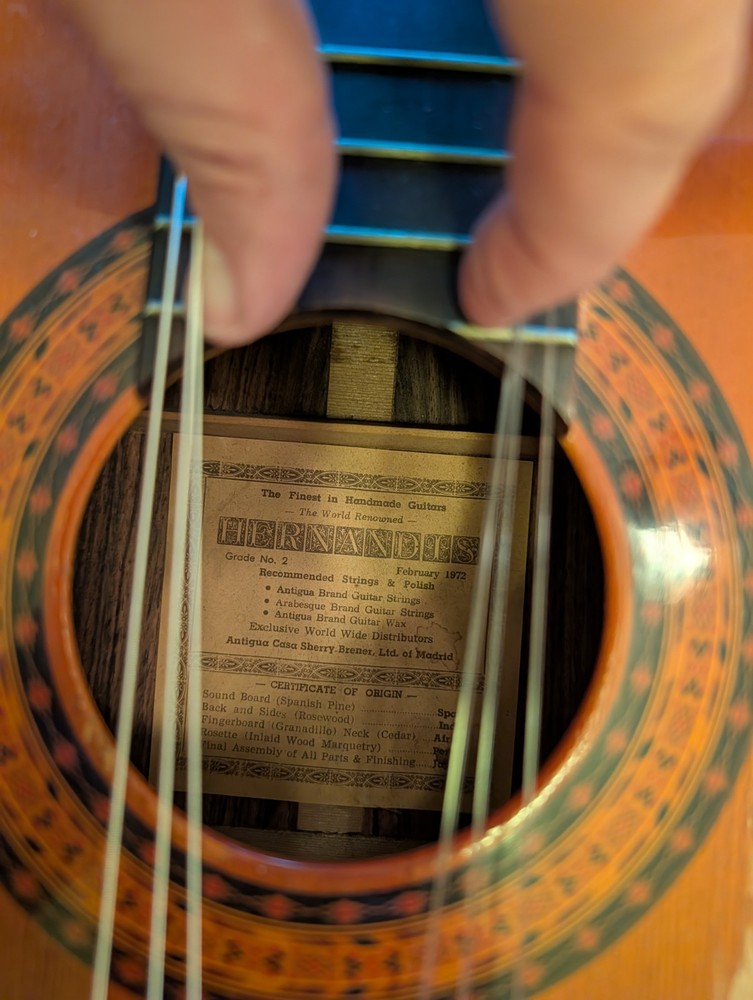 Hernandis Grade 2 Classical Guitar