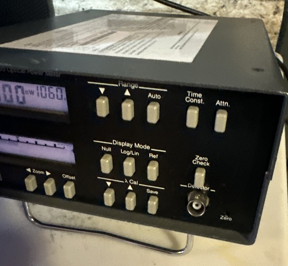 NEWPORT OPTICAL POWER METER MODEL 835