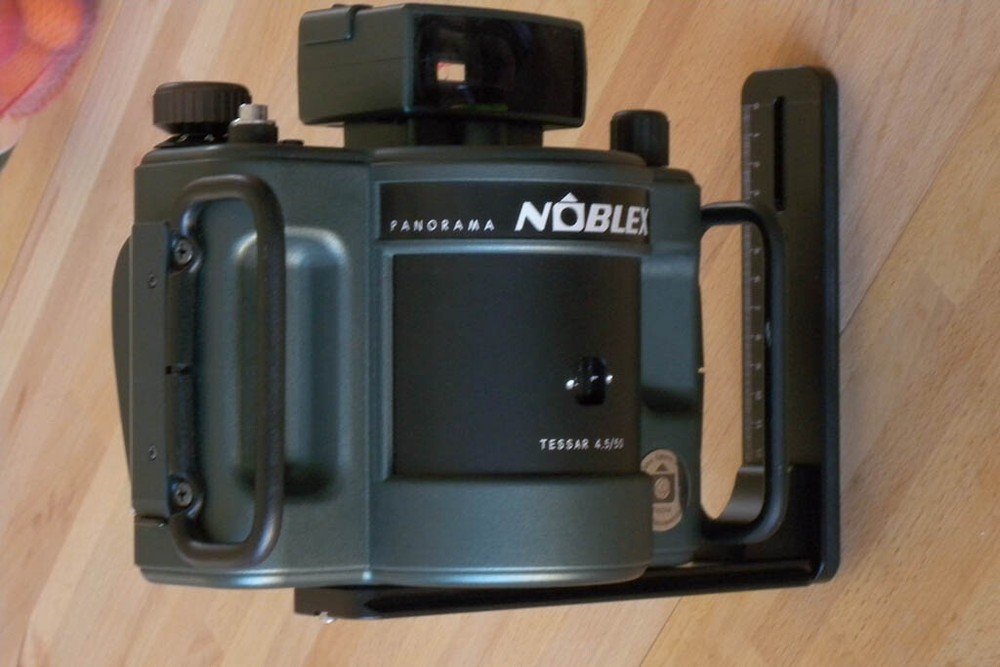 90 degree block for various rail . Panorama L bracket