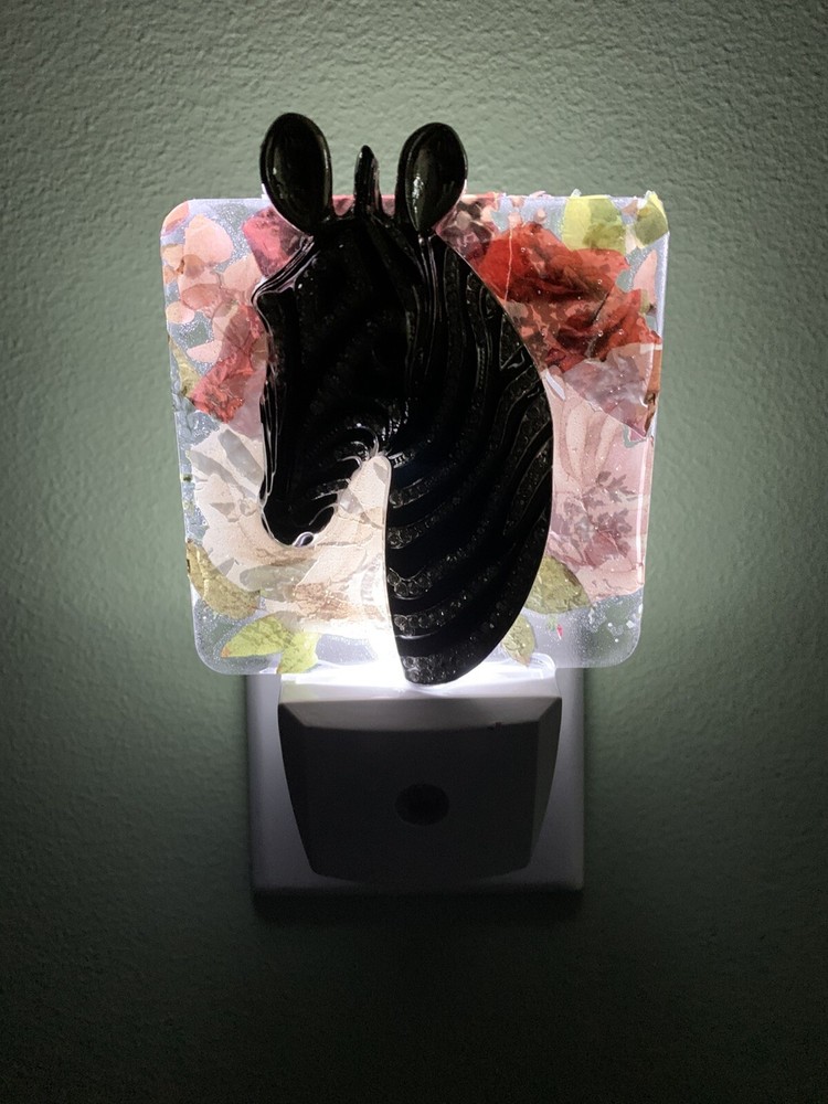Zebra Art Led Dusk To Dawn Night Light