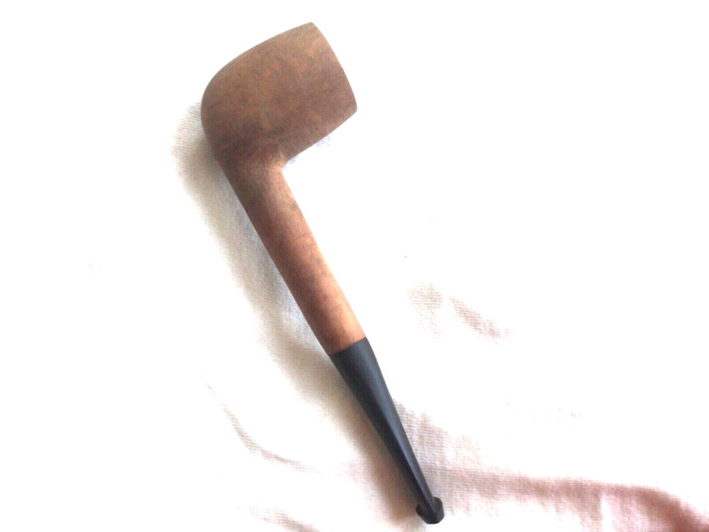 Small Canadian unfinished briar pipe