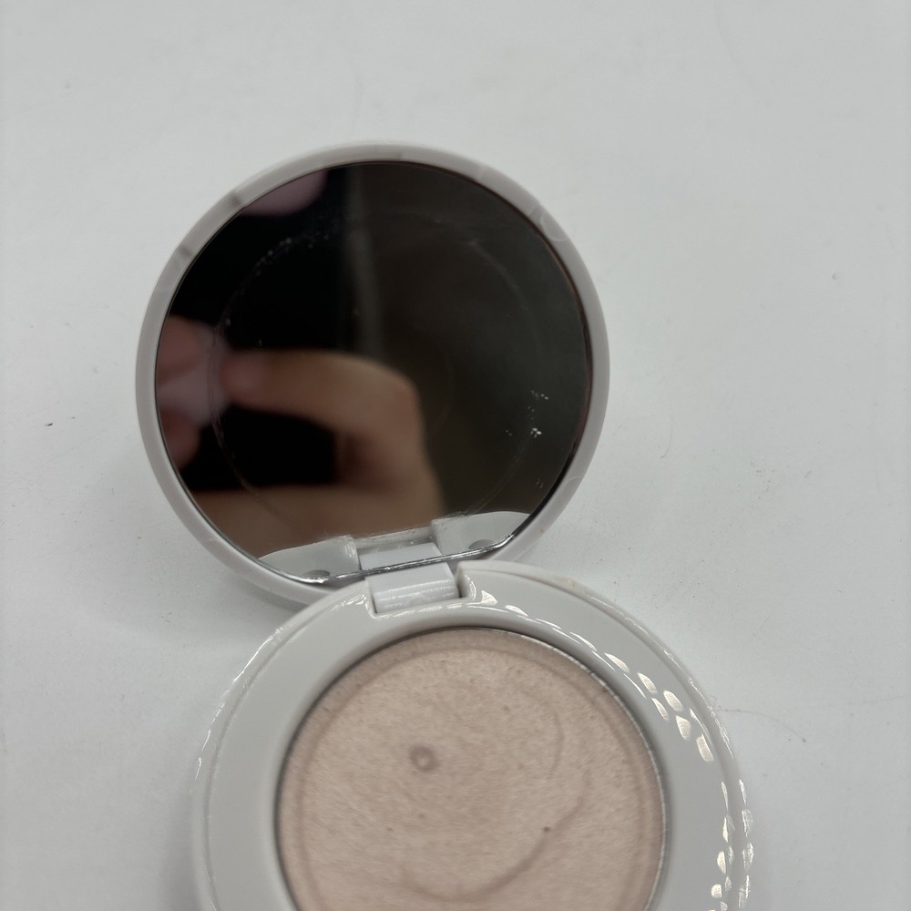 Winky Lux Strobing Balm Bubbles Cream Highlighter Size .25 oz HTF