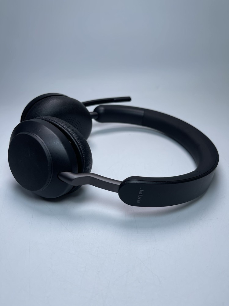 Jabra Evolve2 65 Wireless Headset With Charging Cord TESTED WORKING