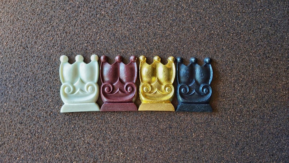 Silicone mold for decorative royal element castings