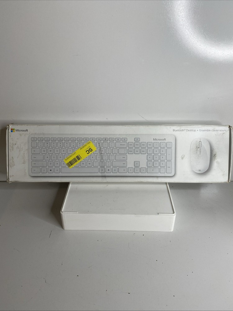 Microsoft Bluetooth Desktop Keyboard and Mouse -1898 & 1929
