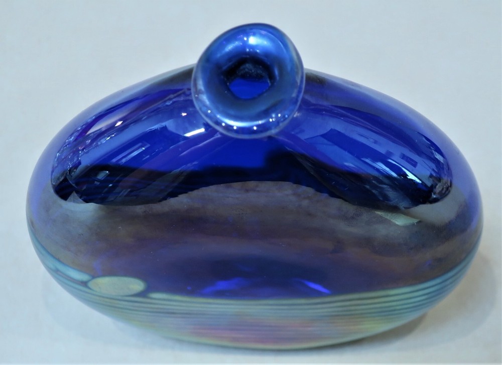 STUNNING DENIZEN STUDIO ROBERT WYNNE PULLED FEATHER IRIDESCENT VASE