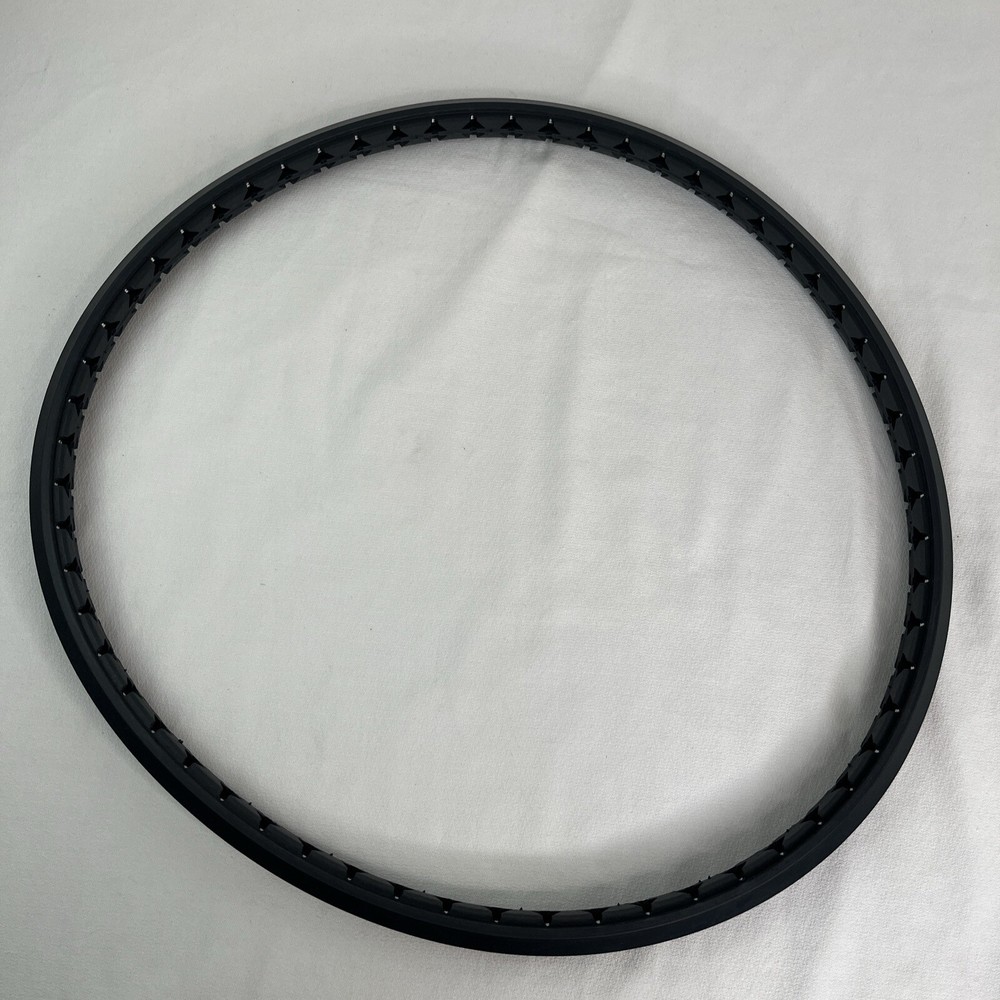 Urethane Pyramid Shape Solid Tire With Smooth Tread 22” X 1”, Black