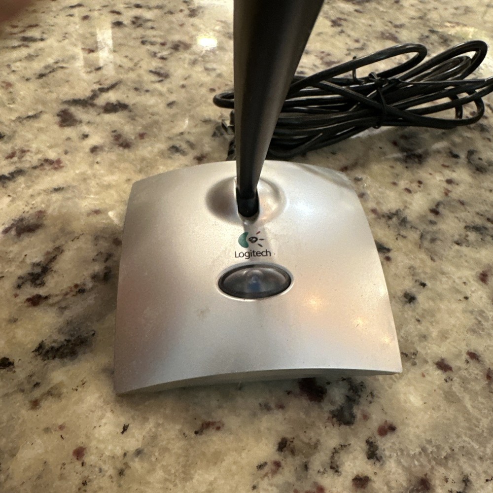 Logitech 980186-0403 Preamp Cable Consumer Microphone