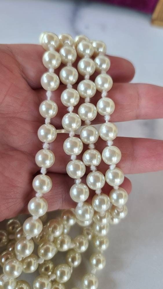 Vintage Faux Pearl Beaded Necklace