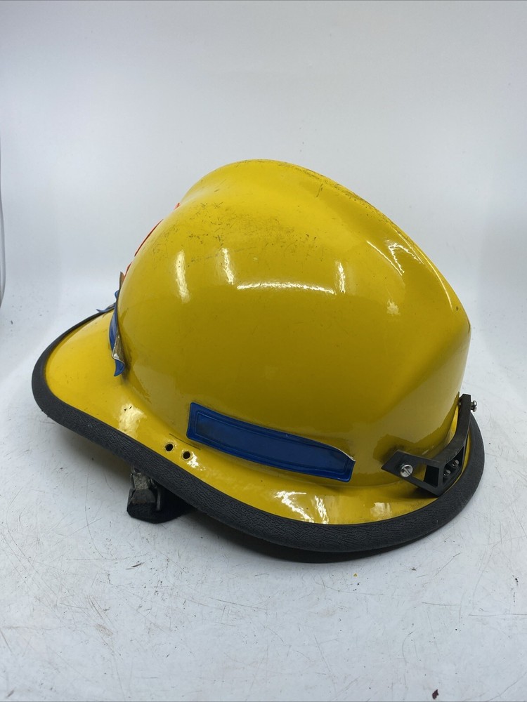CAIRNS 660C Firefighter Helmet With Face Shield  -Yellow-
