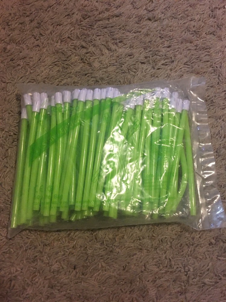 BeeSure Saliva Ejectors, Green/White Tips, 100/bx (B32a)