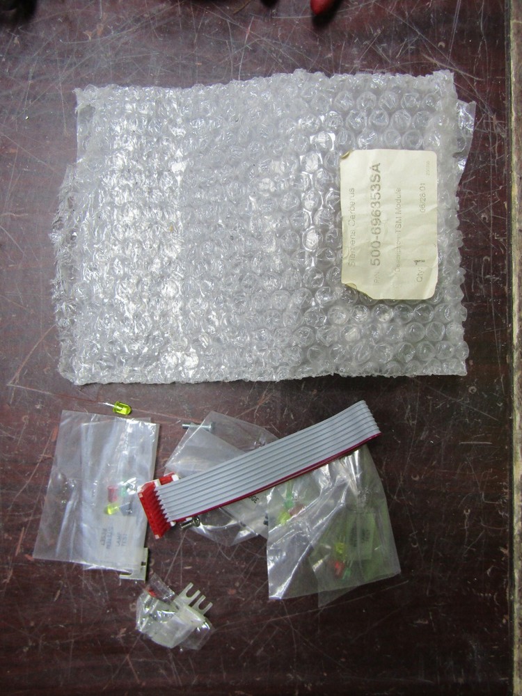 😀 SIEMENS CERBERUS PYROTRONICS FIRE ALARM PANEL W/ KEYS MXL