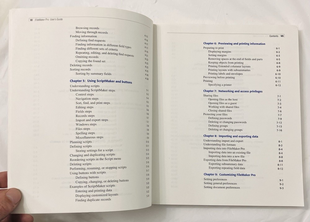 Claris FileMaker Pro User Guide Windows 95 Vintage Manual Software Reference PB