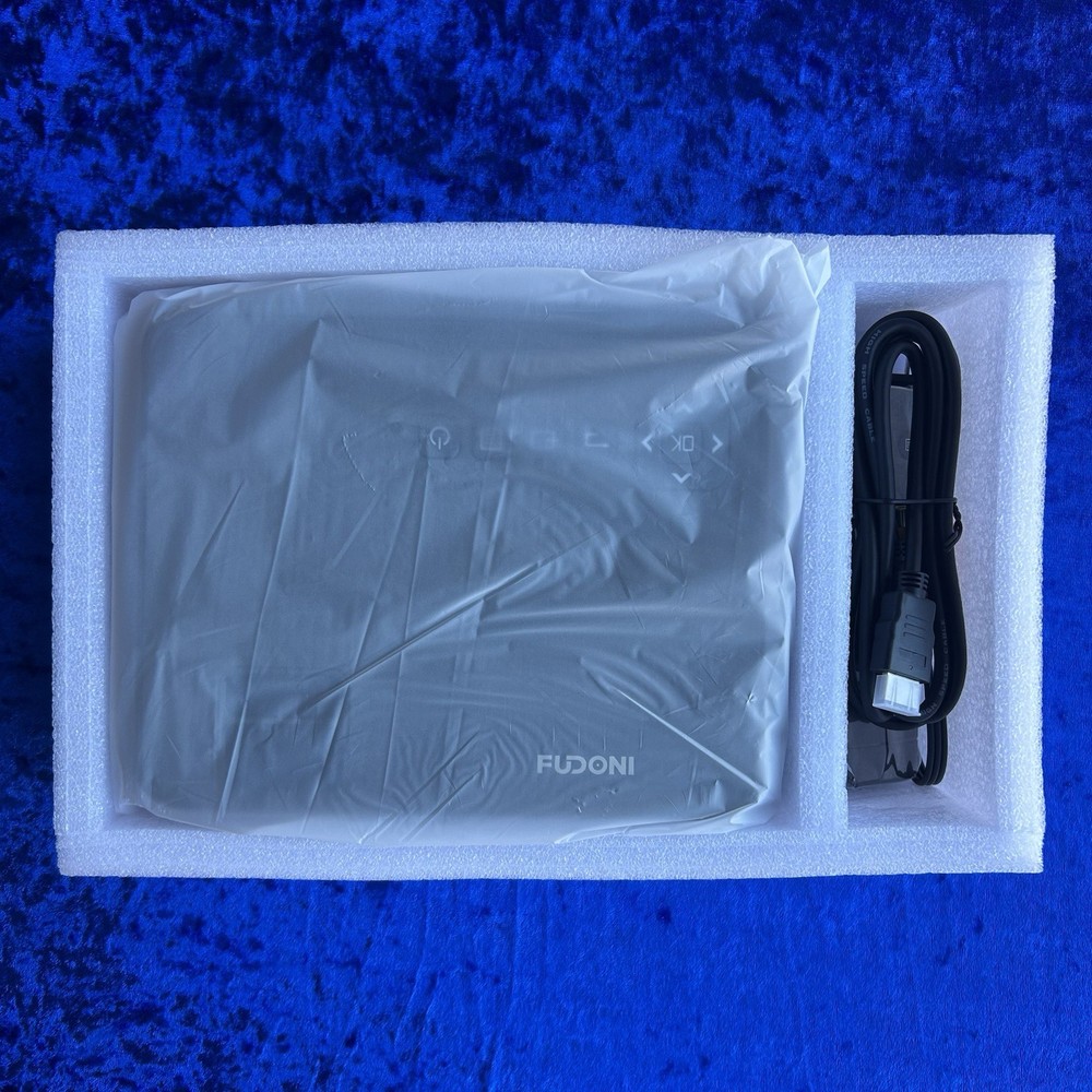 FUDONI LCD Projector GC355